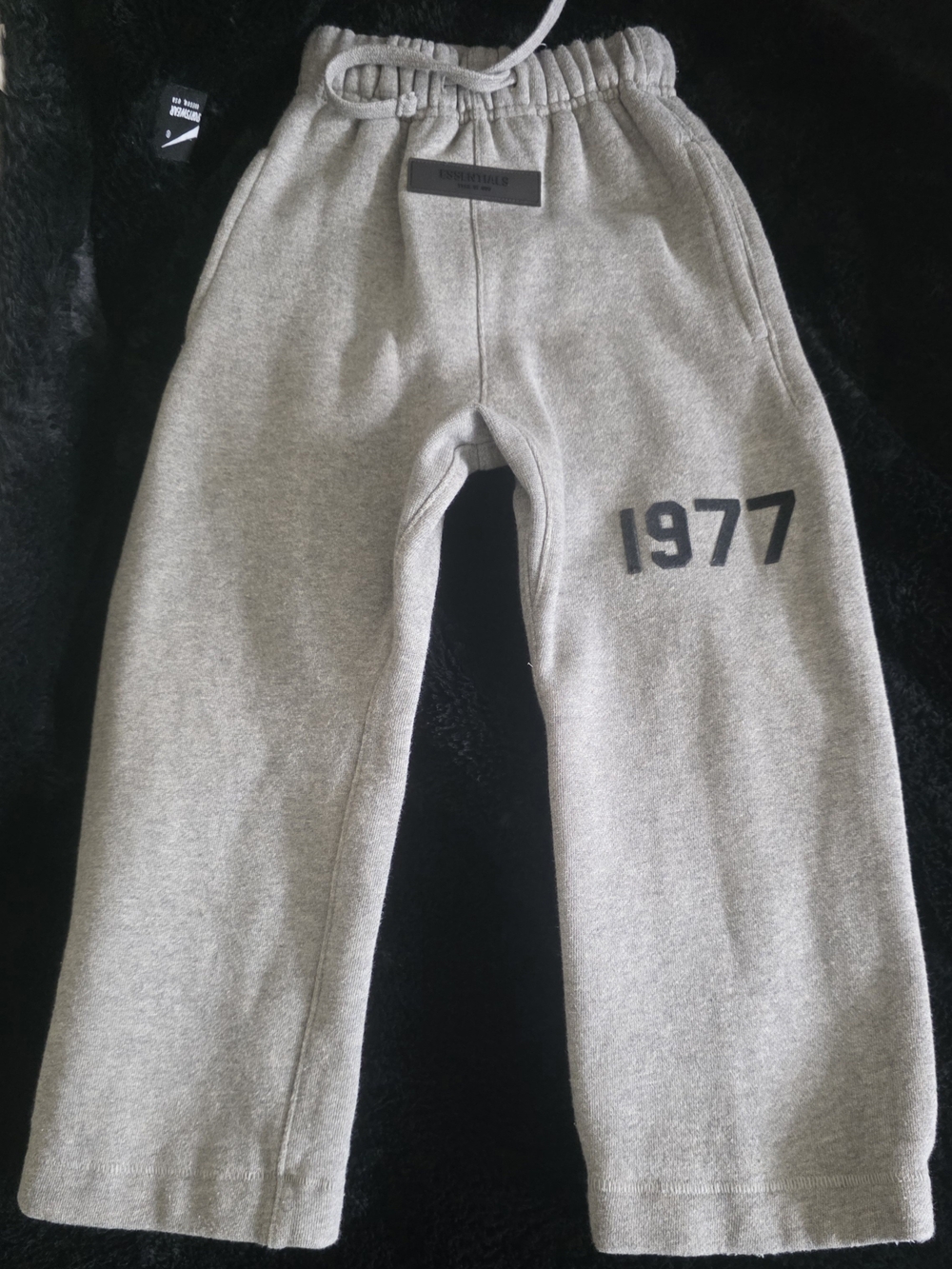 Fear of God Essentials Kids Gray Sweatpants with 1977 Print